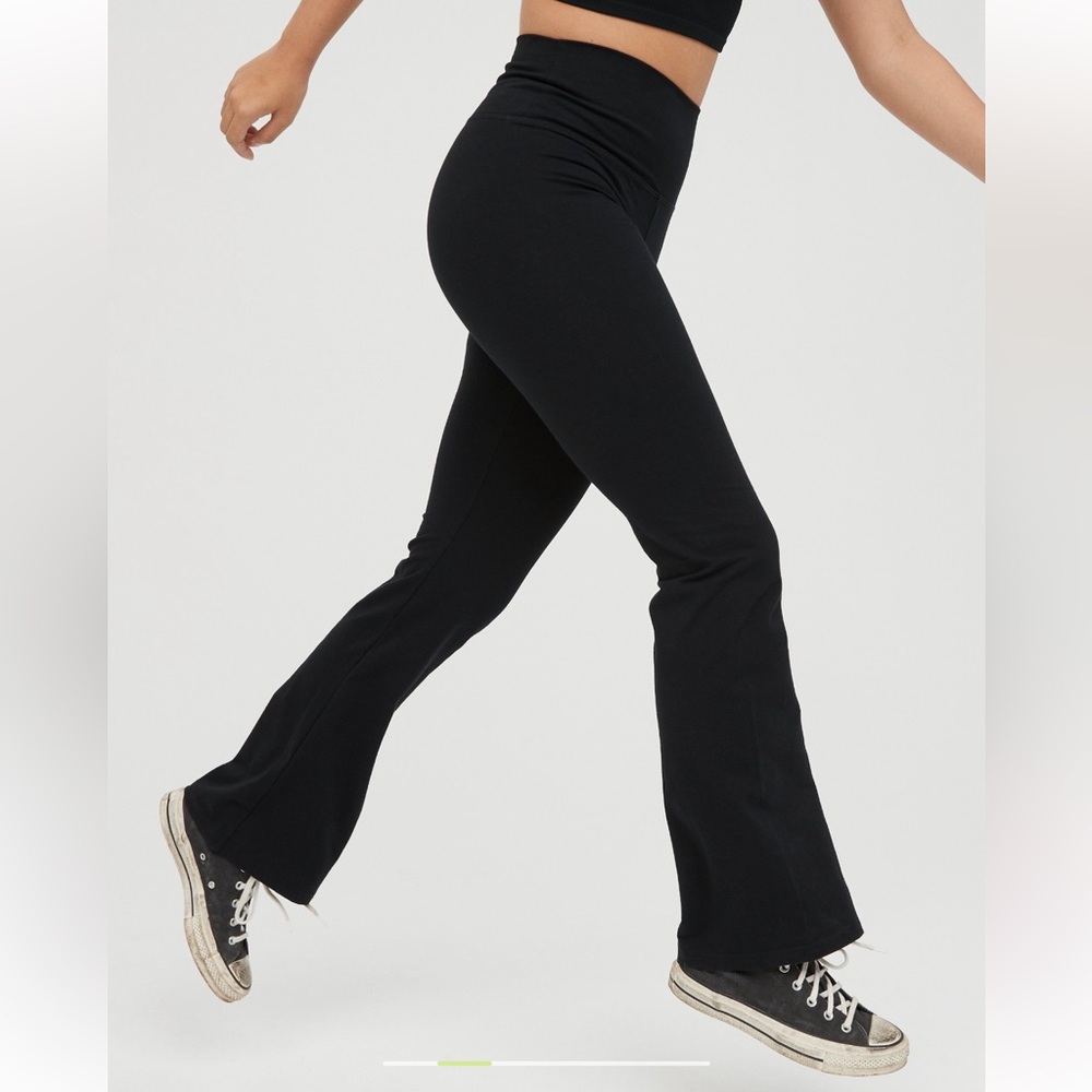 NWT Aerie Offline High Waisted Flare Legging